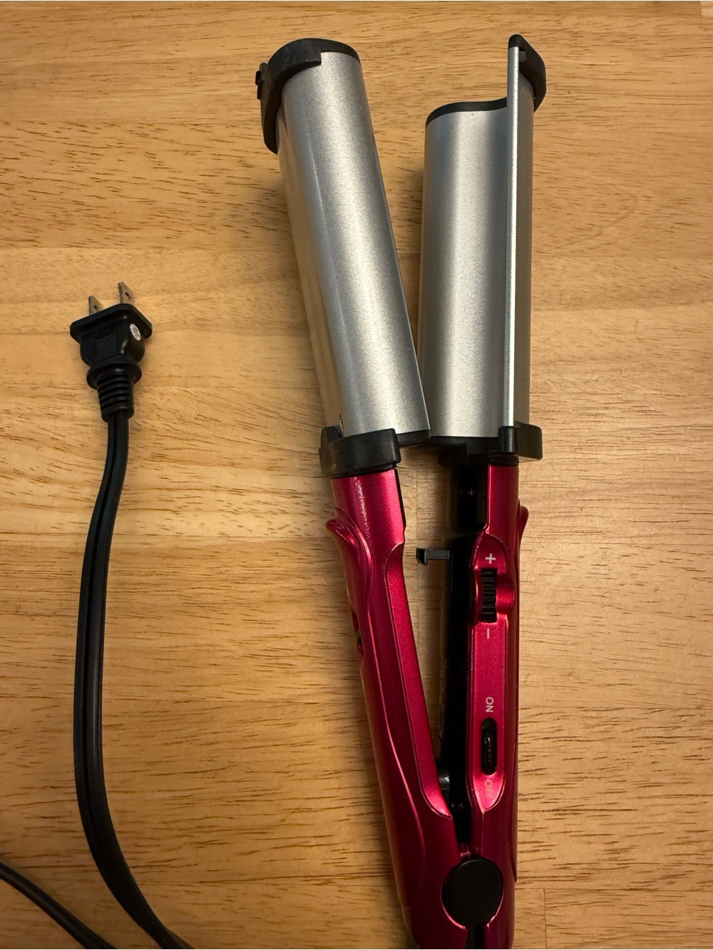Bed Head Red Metallic Hair Waver